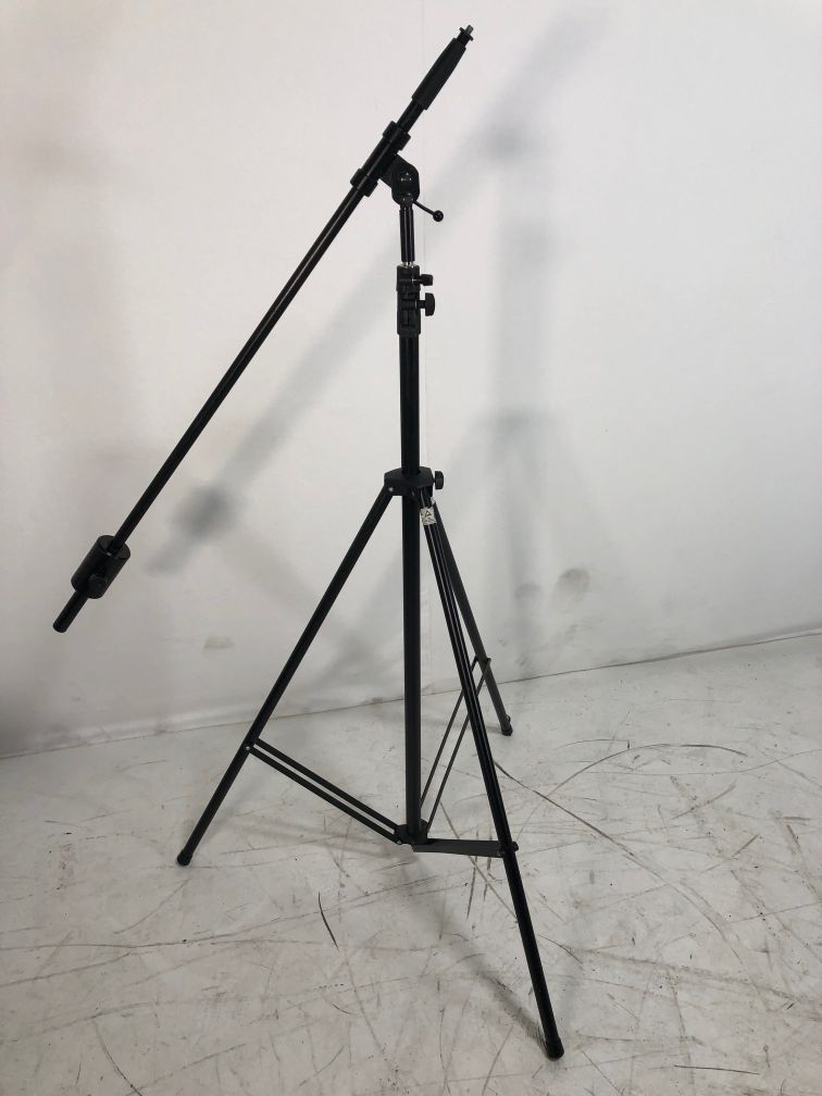 MICROPHONE STAND K & M (EXTRA LARGE)