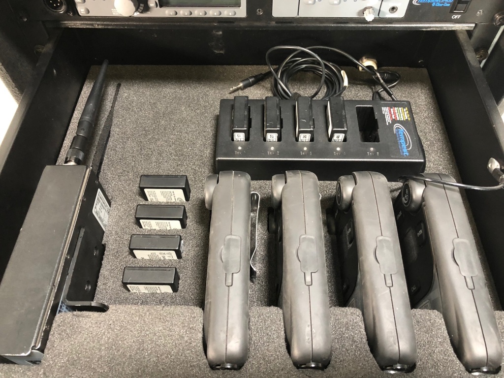 4 CHANNEL WIRELESS INTERCOM CLEAR-COM TEMPEST