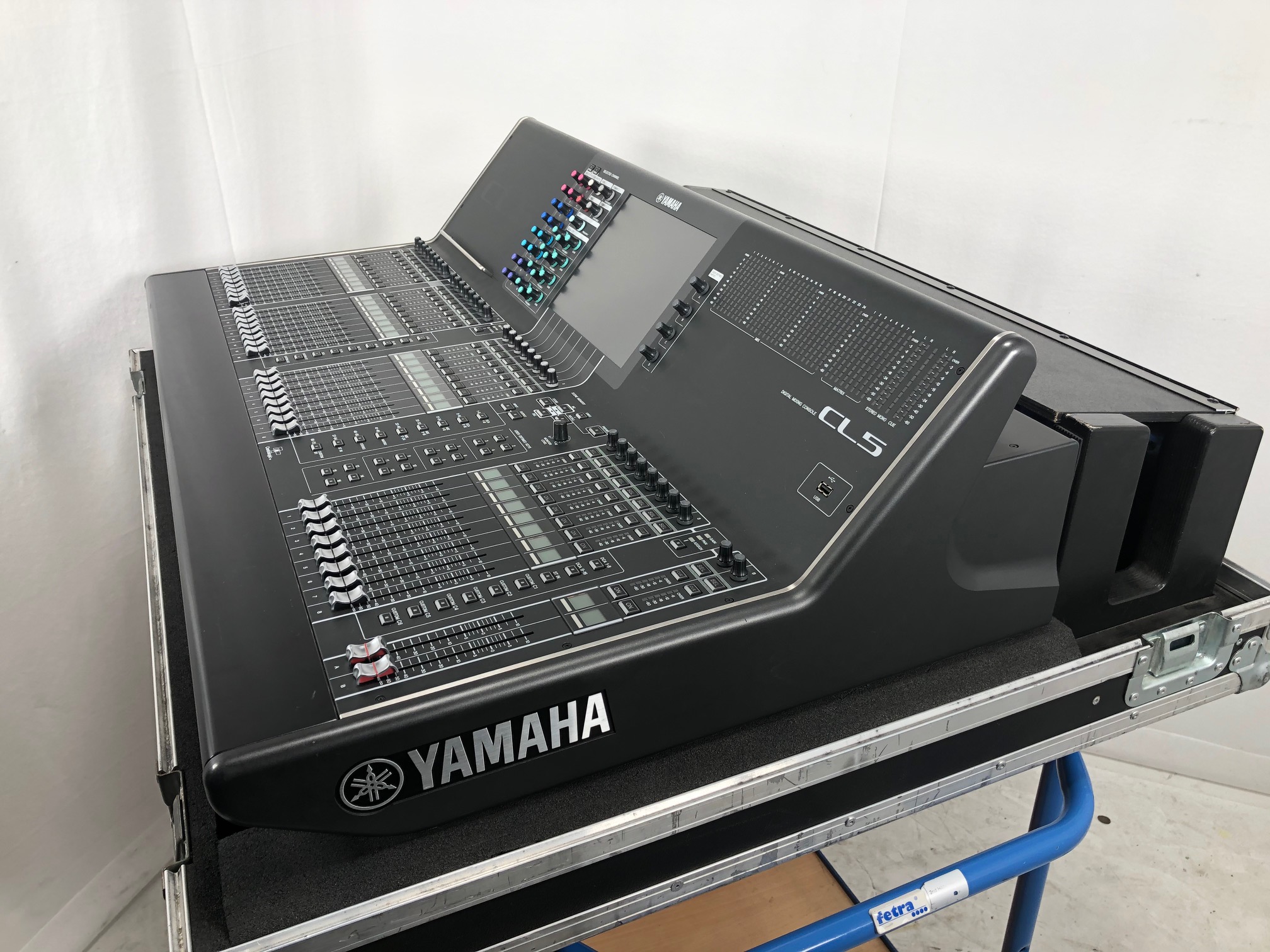 DESK YAMAHA CL5 DESK YAMAHA CL5