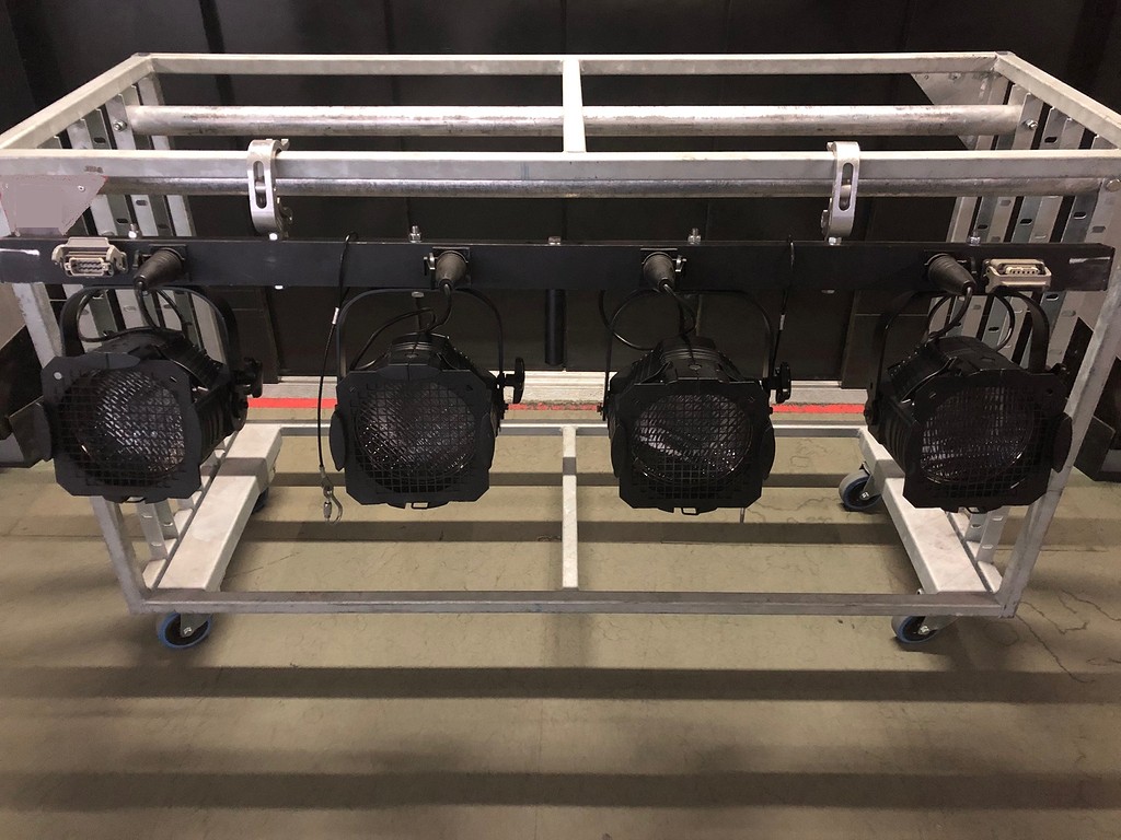 FOURBAR STUDIO BEAM BLACK HPL575