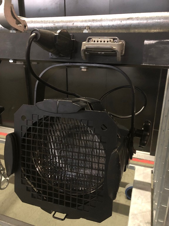 FOURBAR STUDIO BEAM BLACK HPL575