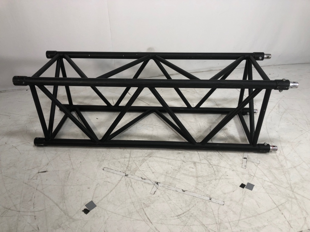 TRUSS PROLYTE S-52SV   SQUARE   1.6 M