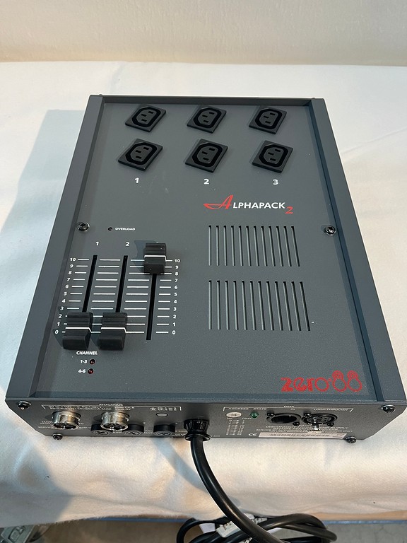 6 X 6AMP CEE22 SOCKET