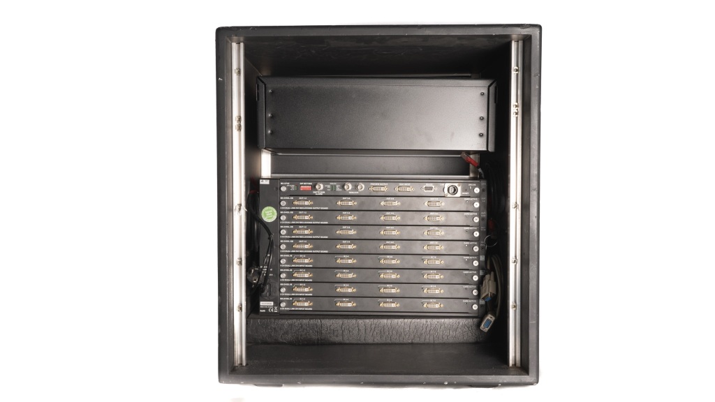 MATRIX SWITCHER 32X32      DVI     -   LIGHTWARE